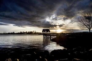 Vancouver skyline canada tramonto foto