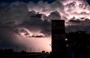 nuvole di tempesta della prateria foto