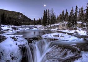 gomito cade Bragg Creek foto