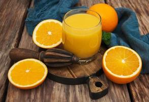 bicchiere di succo d'arancia foto