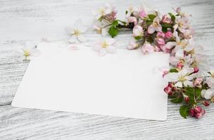 fiori di melo con carta foto