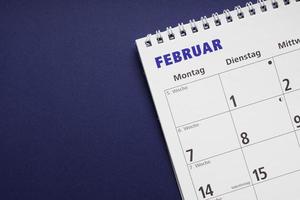 calendario o pianificatore tedesco per il mese di febbraio foto