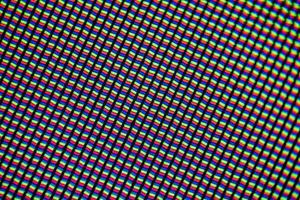 microfotografia leggera di uno schermo lcd mobile visto al microscopio foto