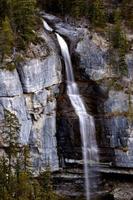 tangle creek cade nella panoramica alberta, canada foto