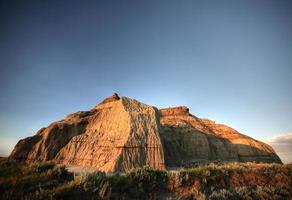 castello butte nella grande valle fangosa nel sud del saskatchewan foto