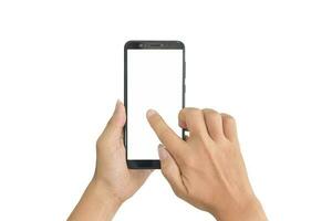 mano che tiene telefono cellulare e schermo commovente isolato su sfondo bianco. con tracciato di ritaglio foto