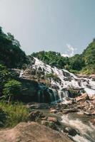 cascata mae ya a chang mai thailandia foto