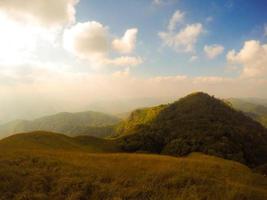 punto di vista di doi mon chong, provincia di chiang mai, tailandia in inverno foto