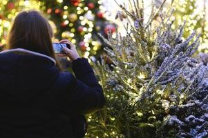 mosca, 2018. albero di natale di capodanno scatta foto