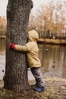 persone autunno autunno parco foresta d'oro foto