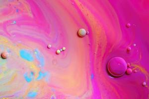 fotografia macro di bolle colorate foto