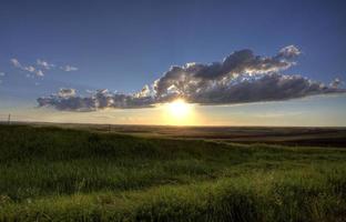 nuvole temporalesche prateria cielo saskatchewan foto