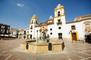 ronda, malaga, andalusia, spagna chiesa di plaza del socorro foto