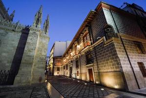 palazzo della madrasa a granada, spagna. foto