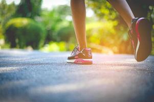 prepararsi per fare jogging foto