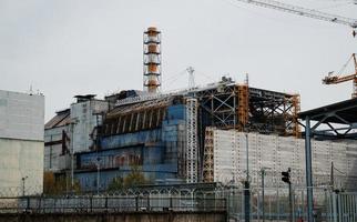 quarto blocco della centrale nucleare di Chernobyl in 30 anni dall'esplosione della centrale nucleare. foto