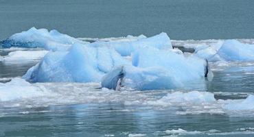 ghiaccio profondo dal fondo del ghiacciaio