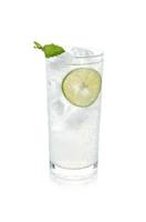 bevanda al lime e limone con ghiaccio foto