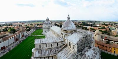 torre pendente di pisa panorama dall'alto foto