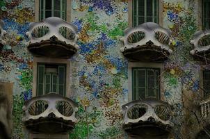 facciata colorata a Barcellona foto