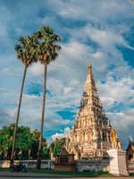 la pagoda di wat chedi liam o tempio di ku kham, un antico sito a wiang kum kam, le rovine dell'antica capitale del regno di lanna, chiang mai, thailandia. foto