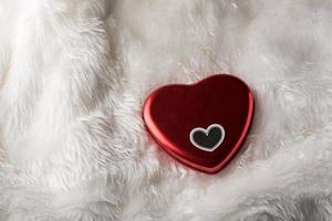 cuore, san valentino, vista dall'alto, cuore rosso concetto di san valentino con spazio di copia foto