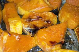 fette di zucca d'arancia al forno foto