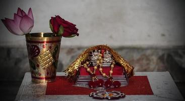 laxmi ganesh statua d'argento per pooja foto