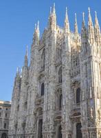 duomo di milano cattedrale gotica chiesa milano italia foto