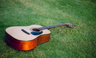 strumento per chitarra di chitarristi professionisti concetto di strumento musicale per l'intrattenimento foto