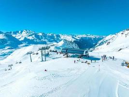 stazione sciistica alpina st. anton am arlberg in inverno foto