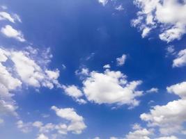 nuvola cielo nuvole blu giorno spazio libero foto