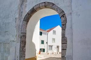 strade panoramiche di cascais nel centro storico foto