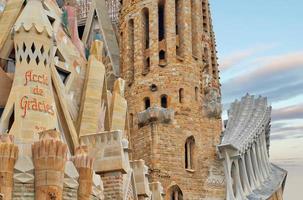 barcellona, catalogna, spagna, cattedrale della sagrada familia di antonio gaudi foto