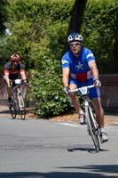 Cardiff, Galles, Regno Unito, 2018. i ciclisti che partecipano al velothon ciclismo evento foto