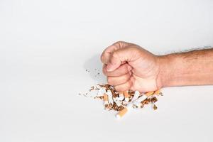 simbolo, la giornata mondiale senza tabacco si svolge in tutto il mondo il 31 maggio di ogni anno. mira a promuovere l'astensione da ogni forma di consumo di tabacco per 24 ore in tutto il mondo. sfondo sfocato foto