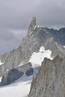 monte bianco in val d'aosta foto