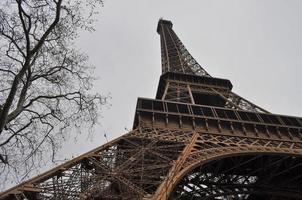 tour eiffel a parigi foto