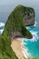 spiaggia di klungkung, isola di nusa penida foto