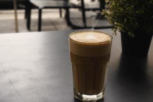 caffè caldo latte al mattino foto