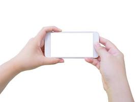 mano che tiene smart phone prendendo foto isolato su sfondo bianco