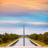 piscina riflettente di alba del monumento di Washington