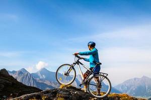 ciclista di mountain bike foto