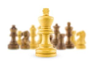figura di scacchi su sfondo bianco foto