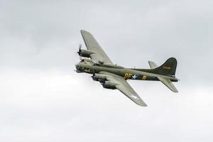 shoreham-by-sea, regno unito, 2014. sally b boeing b17 bomber foto