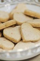 biscotti a forma di cuore foto