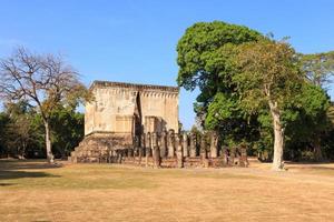 wat si chum, parco storico di shukhothai, tailandia foto