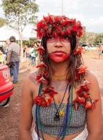 brasilia, df, brasile-13 aprile 2022 indains indigeni provenienti da tutto il brasile, si riuniscono a brasilia, per l'annuale accampamento di terra libera o acampamento terra livre. foto