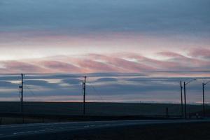 cieli di praterie blu e rosa foto