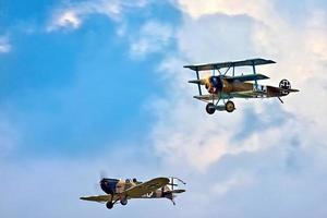 biggin hill, kent, Regno Unito, 2009. display aereo fokker triplano e junkers cl1 foto